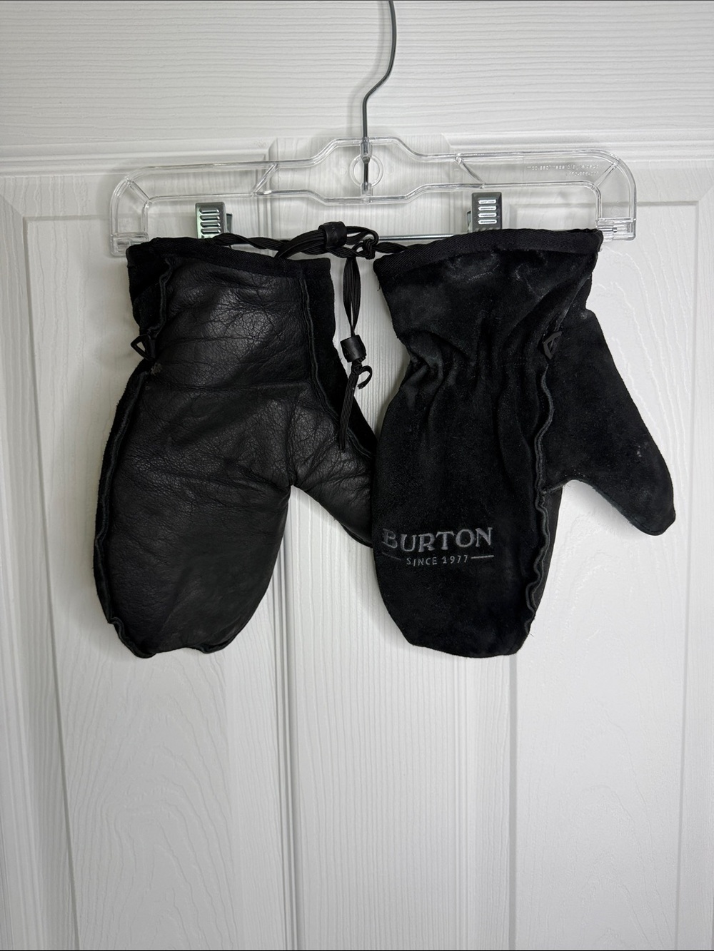 Burton Since 1977 Genuine Leather Snowboard Ski Mittens Black Insulated Unisex